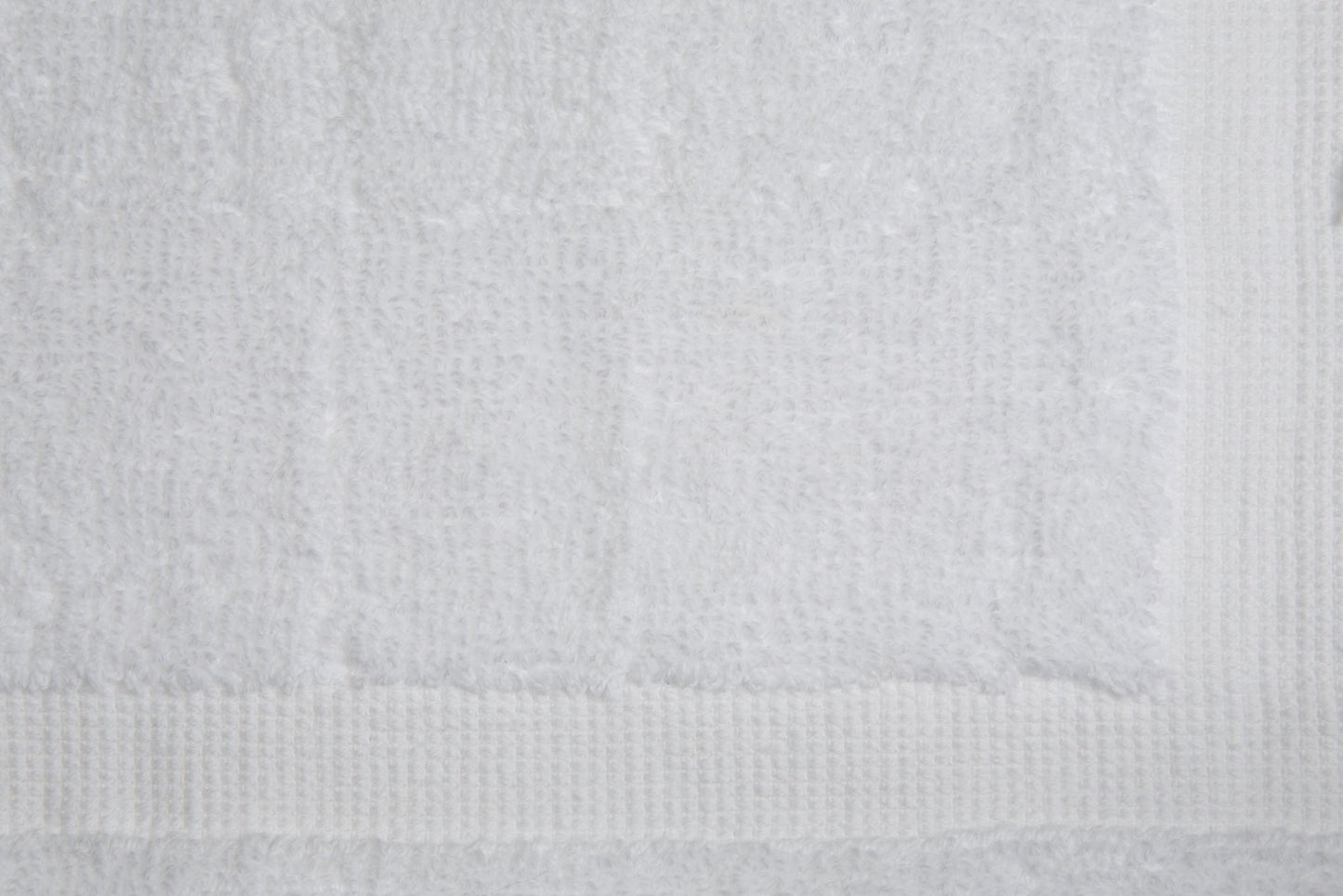 Alurri Bath Mat Set - 2 Pack - White 20"x30" - Shower/Bathtub Step Out Reversible Towel Like Mat [NOT A Rug]| Soft Cotton Machine Washable & Super Absorbent Hotel Spa Bathroom Floor Towel Mats