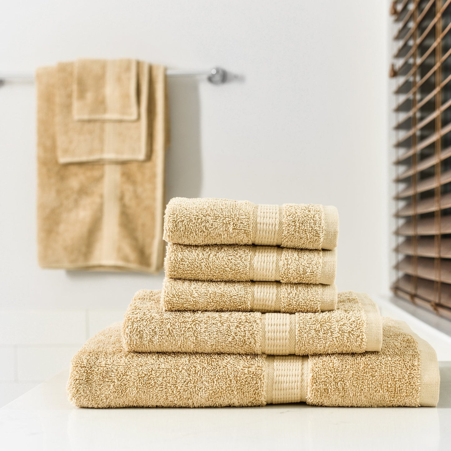 Alurri Luxury Bath Towels Gift Set by Hotel/Spa Super Soft and Quick Absorbent Bathroom (Beige)