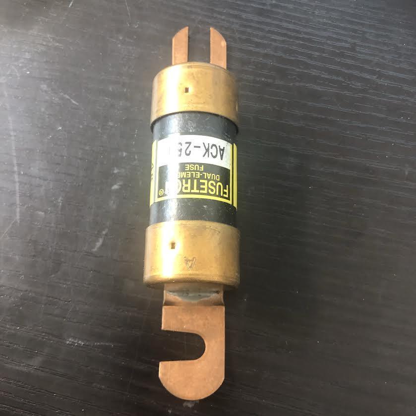 3 PK FUSE 250A EC 076924-020 C679385